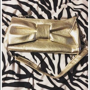 Gold Bow Clutch